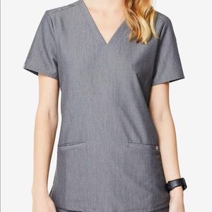 Figs Scrubs Casma Three Pocket Top